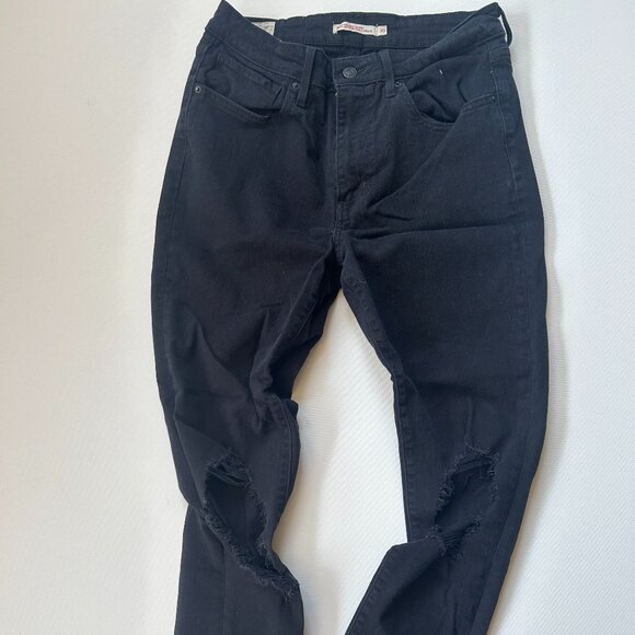 Levi's Premium 721 Black Distressed High Rise Skinny Jeans - Picture 2 of 6